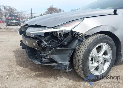 2022 Hyundai Elantra Se z USA, uszkodzony, nr VIN KMHLL4AG4NU359435